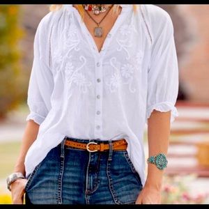 NWT JP and Mattie Easy Essence Blouse